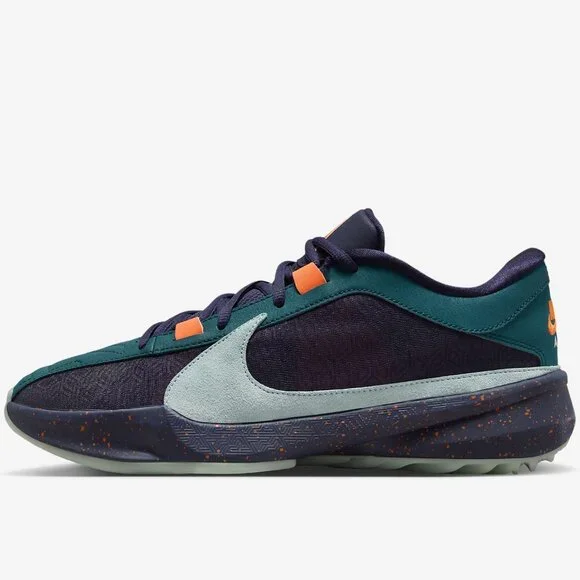 NWT Nike Zoom Freak 5 Basketball Shoes - Picture 2 of 9